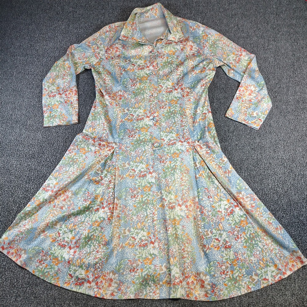 Vintage 70s dress floral dagger collar